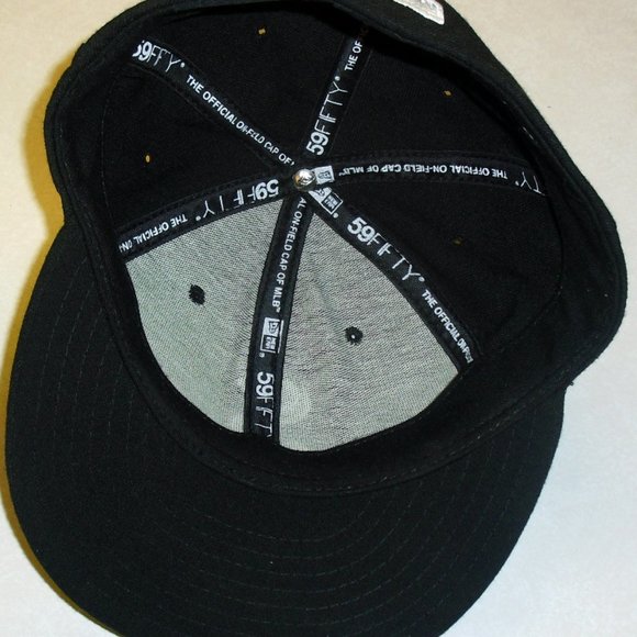 Chicago White Sox Black Mens New Era 59 Fifty Fitted hat sz. 7 1/8 Mlb - Picture 2 of 4